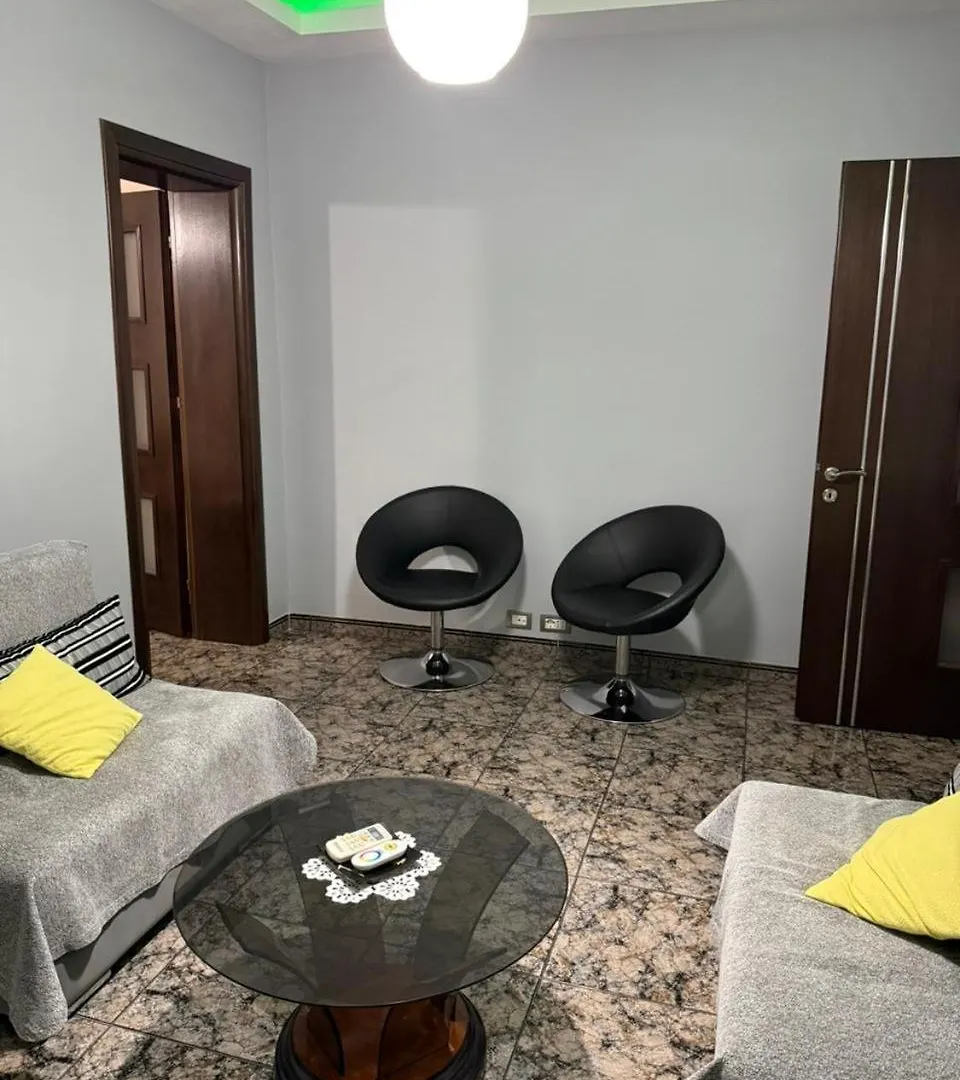 Ranias Apartment بيرات